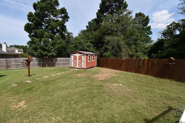 413 Maggie Cir, Flint, TX 75762 - fenced backyard with a storage shed