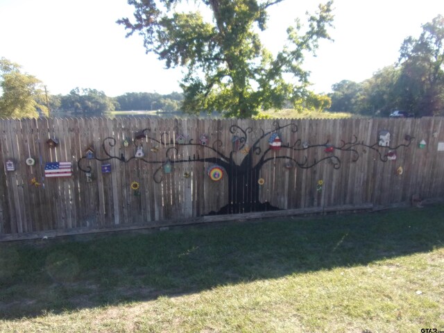 111 Mimosa Dr, Murchison, TX 75778