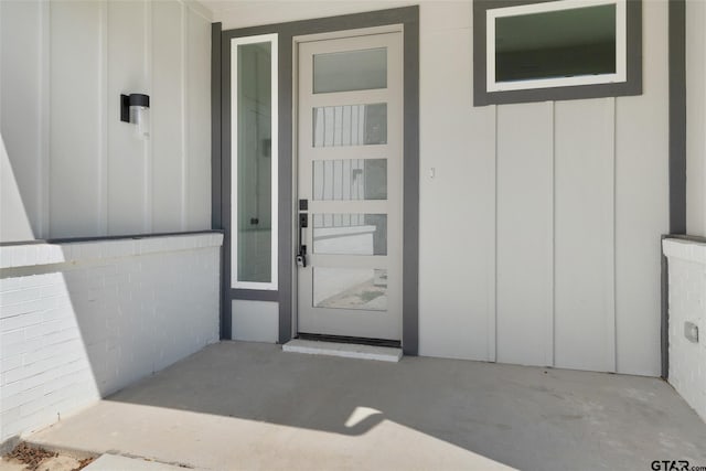 view of doorway to property