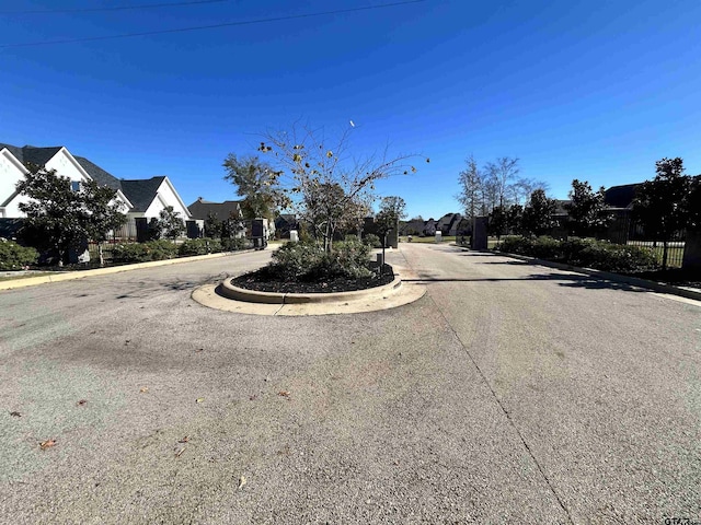 Listing photo 2 for 1552 Stafford Dr, Tyler TX 75703