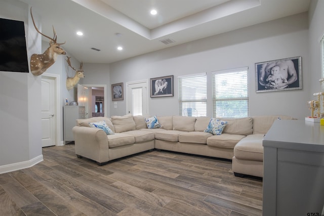 17294 Hidden Valley Ln, Flint, TX 75762 - living area featuring wood finished floors and recessed lighting