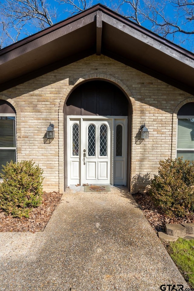 view of property entrance