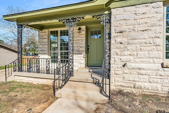 view of property entrance