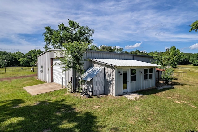 8533 Fm 315, Frankston, TX 75763 - view of outbuilding featuring driveway