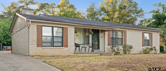 view of ranch-style home