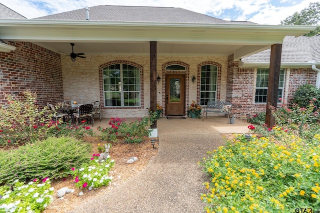 doorway to property featuring a porch