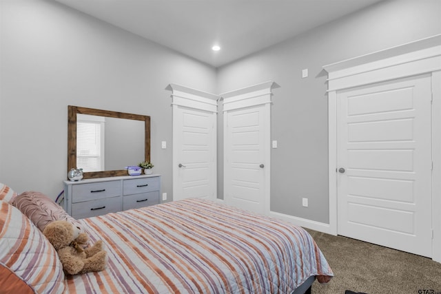 bedroom featuring carpet flooring