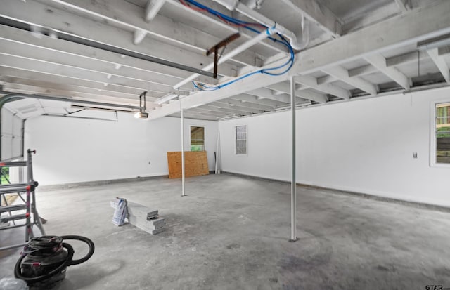 109 Maxine St, Mineola, TX 75773 - garage featuring baseboards