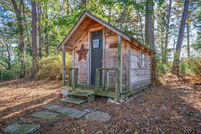 view of outdoor structure