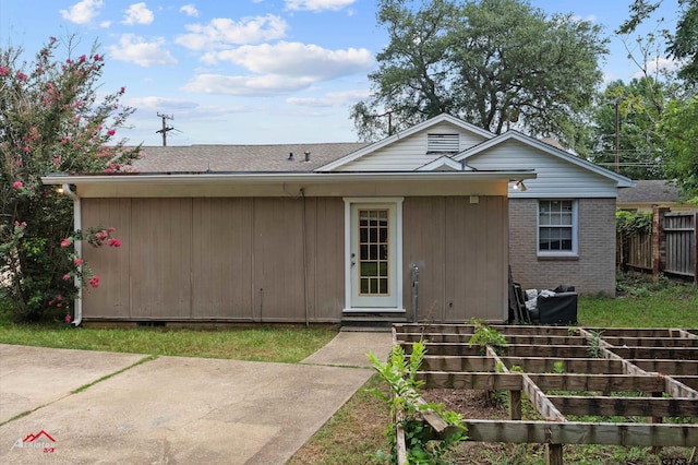 305 Smith St, Henderson, TX 75652 - photo 26
