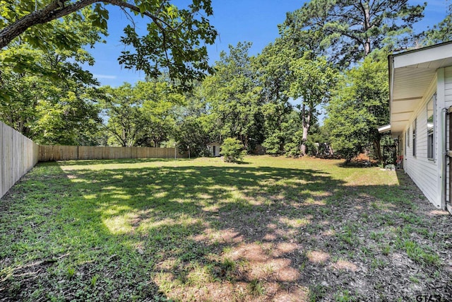 650 Glazner St, Hawkins, TX 75765 - view of fenced backyard