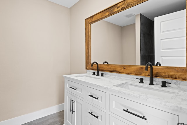 bathroom with vanity