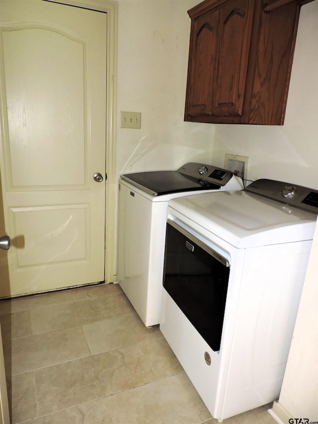 525 Peach Tree Rd, Gun Barrel City, TX 75156 - laundry room with separate washer and dryer and cabinet space