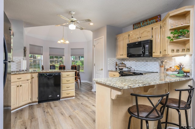 271 Greenbriar Trl, Holly Lake Ranch, TX 75765 - photo 2