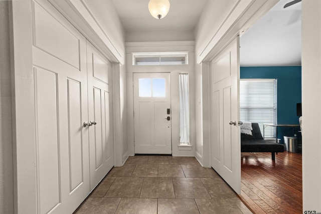 10926 Westhaven Cir, Flint, TX 75762 - foyer featuring dark tile patterned floors