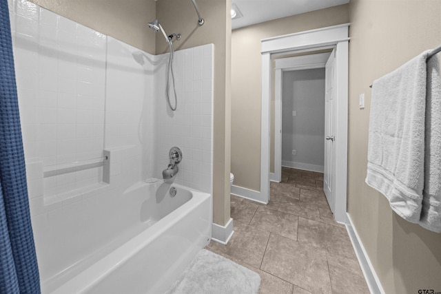 10926 Westhaven Cir, Flint, TX 75762 - full bath featuring shower / tub combo with curtain and tile patterned flooring