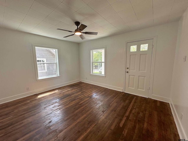 1409 W 3rd St, Tyler, TX 75701 - foyer entrance featuring dark wood-style flooring and ceiling fan
