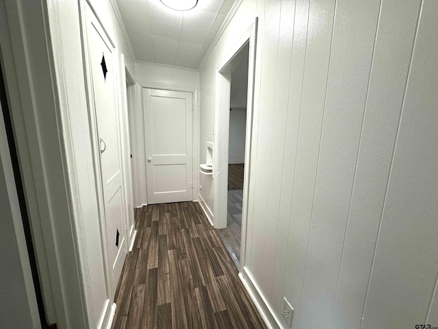 1409 W 3rd St, Tyler, TX 75701 - hallway featuring dark wood-style flooring and ornamental molding