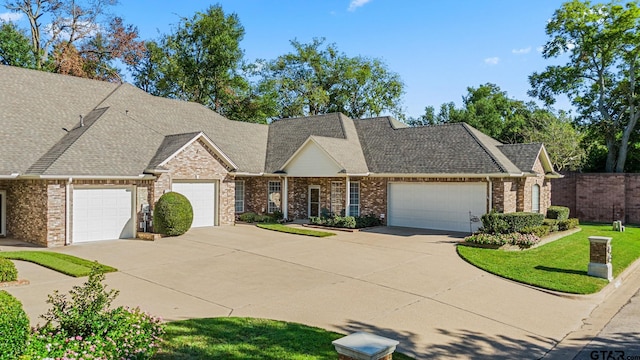 Listing photo 2 for 2438 Dietz Ln, Tyler TX 75701