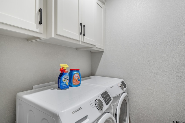 20851 Lakeview Dr, Flint, TX 75762 - laundry area with independent washer and dryer, cabinet space, and a textured wall