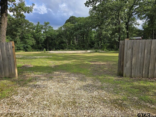 21264 Lauderdale Ln, Chandler, TX 75758