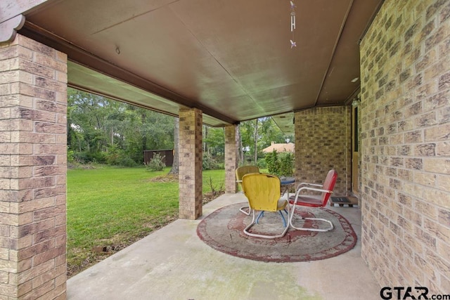 10516 Debbie Ln, Flint, TX 75762 - view of patio