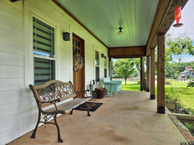 view of patio / terrace with a porch