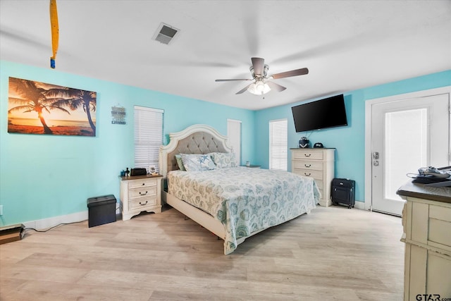 220 Pin Oak Dr, Mabank, TX 75156 - bedroom featuring light wood finished floors, ceiling fan, and access to outside