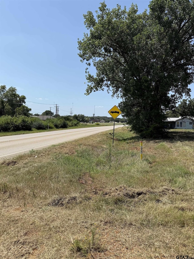 1201 S Houston St, Bullard, TX 75757 - photo 2