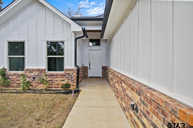 view of doorway to property