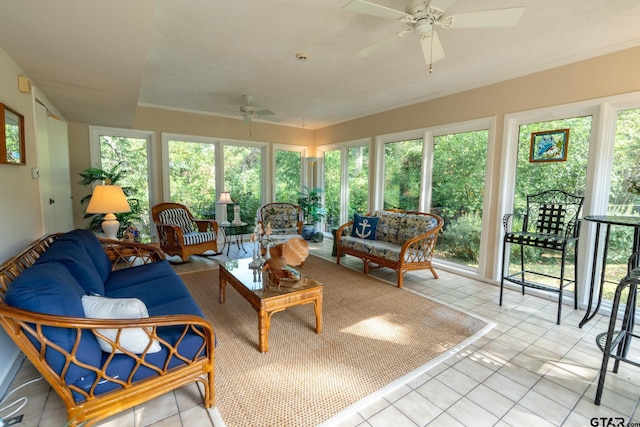 sunroom / solarium with ceiling fan