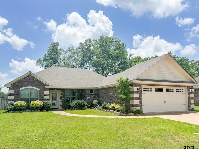 676 Linus Ln, Lindale, TX 75771 - photo 1