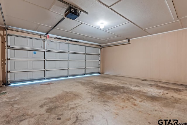 901 Dogwood St, Gilmer, TX 75644 - garage with a garage door opener