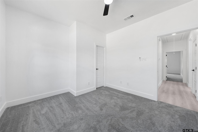 empty room featuring carpet floors