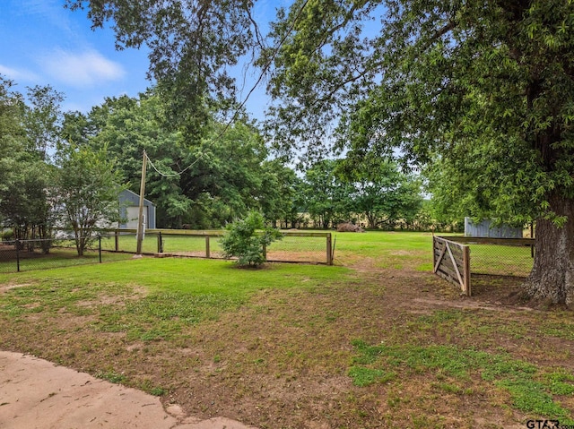 1108 Quitman, Pittsburg, TX 75686 - view of yard