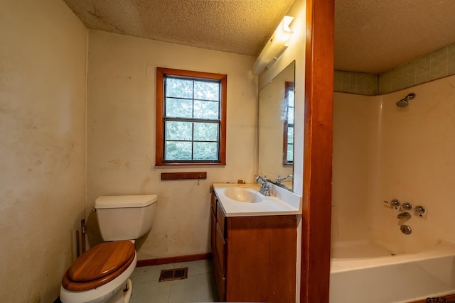 19748 Northside Dr, Winona, TX 75792 - bathroom featuring vanity, shower / bath combination, and a textured ceiling