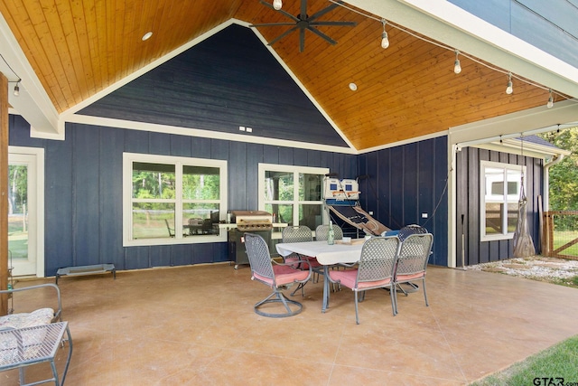 view of patio / terrace featuring ceiling fan