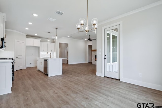 7130 Alexander Dr, Tyler, TX 75707 - kitchen featuring dishwasher, open floor plan, crown molding, recessed lighting, and tasteful backsplash