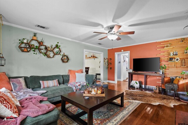 601 Hunter St, Kilgore, TX 75662 - photo 3