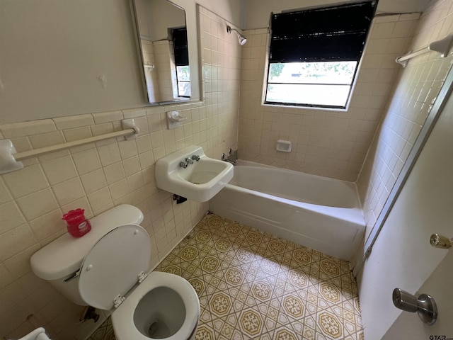 106 Hilltop Dr, Naples, TX 75568 - bathroom with tile walls, toilet, shower / washtub combination, and tile patterned floors