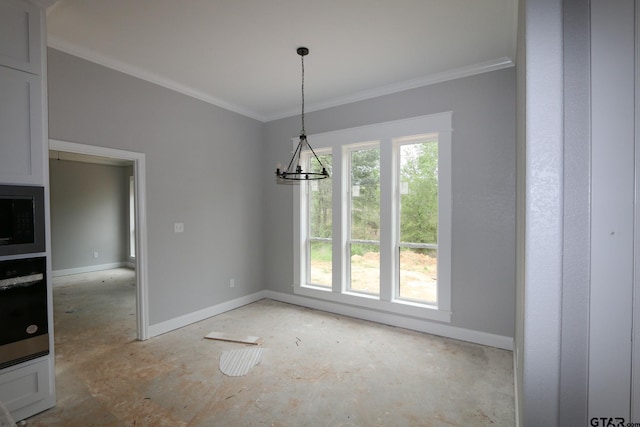 11905 Gillian Ct, Tyler, TX 75703 - unfurnished dining area with baseboards, an inviting chandelier, and ornamental molding