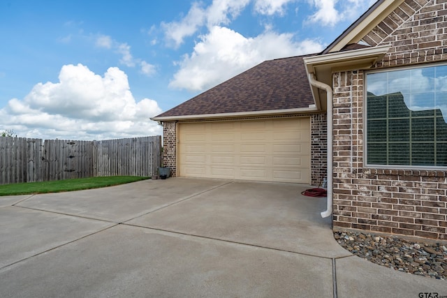 275 Babatwa Ln, Bullard, TX 75757 - garage with driveway
