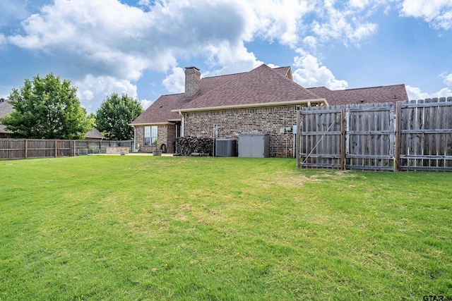 275 Babatwa Ln, Bullard, TX 75757 - fenced backyard featuring a gate