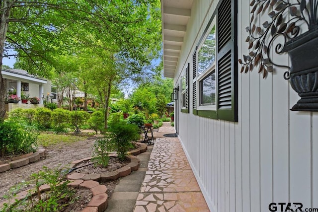 view of home's exterior