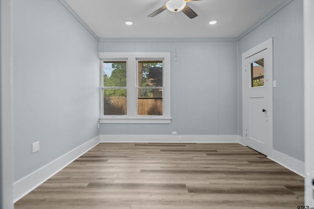 unfurnished room with wood finished floors, baseboards, recessed lighting, and ceiling fan