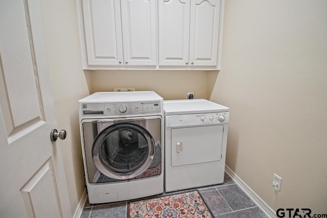 502 Northcreek Dr, Chandler, TX 75758 - laundry area with independent washer and dryer, cabinet space, and baseboards