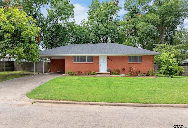 422 W Kilpatrick St, Mineola, TX 75773 - photo 3
