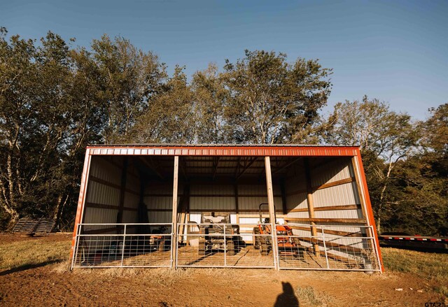 8235 E Fm 227, Grapeland, TX 75844