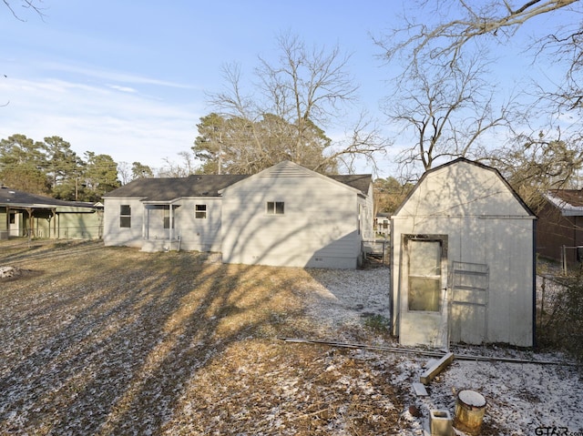 view of outbuilding with an outdoor structure