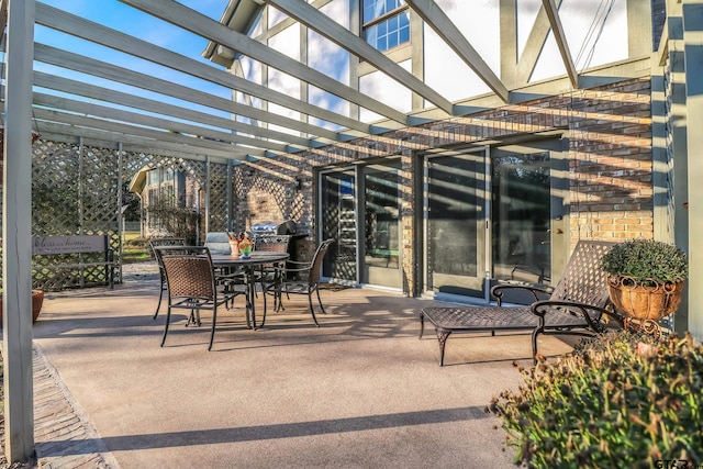 view of patio featuring a pergola